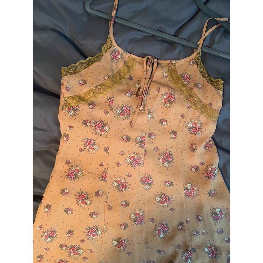 Simple Retro yellow floral dress